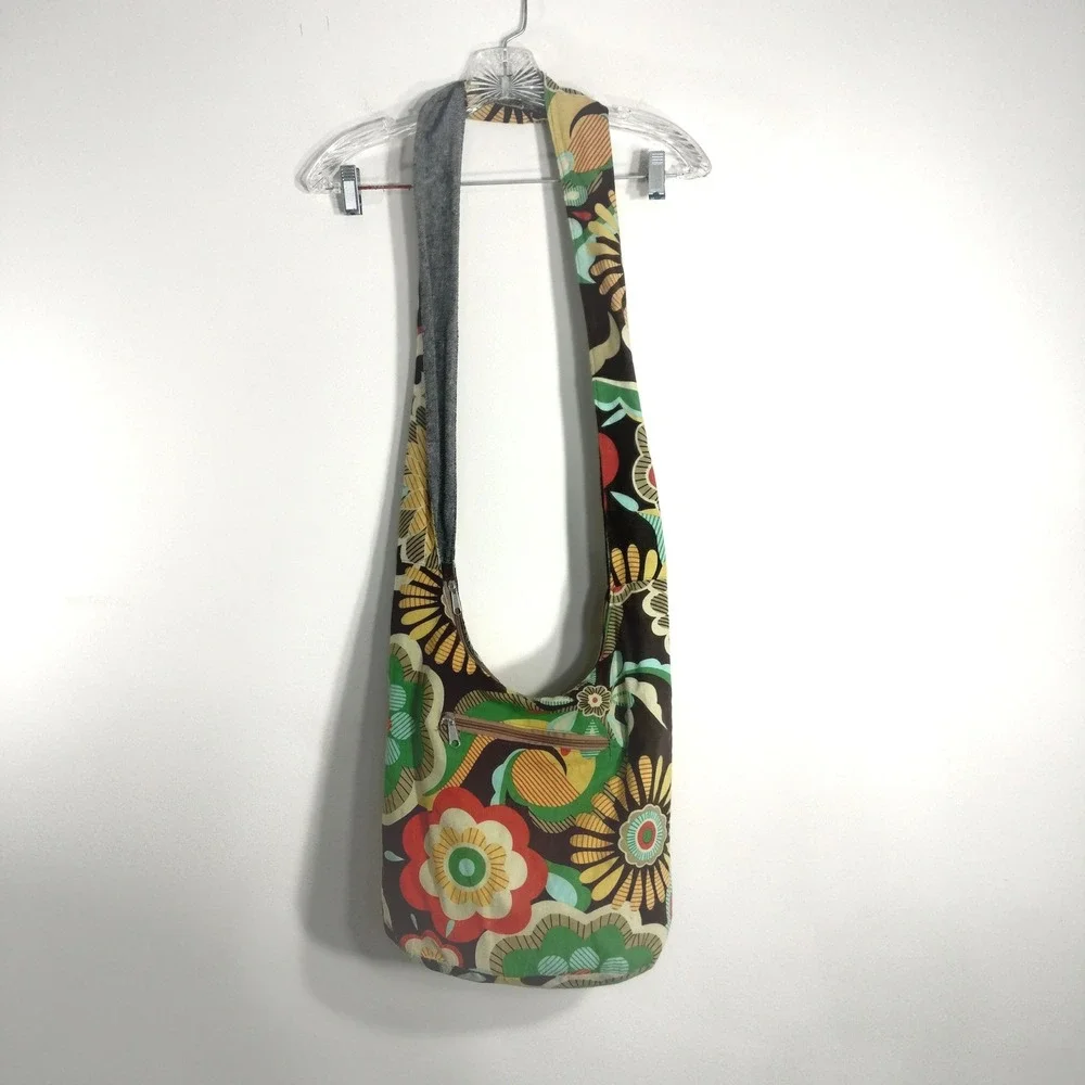 Crossbody Floral Hobo Bag; Retro Slouchy Bag
